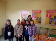 zbiorka_zywnosciIV2015